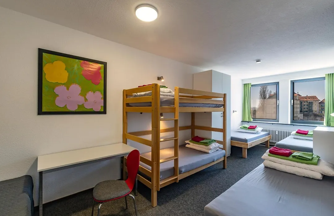 Inselhostel-1
